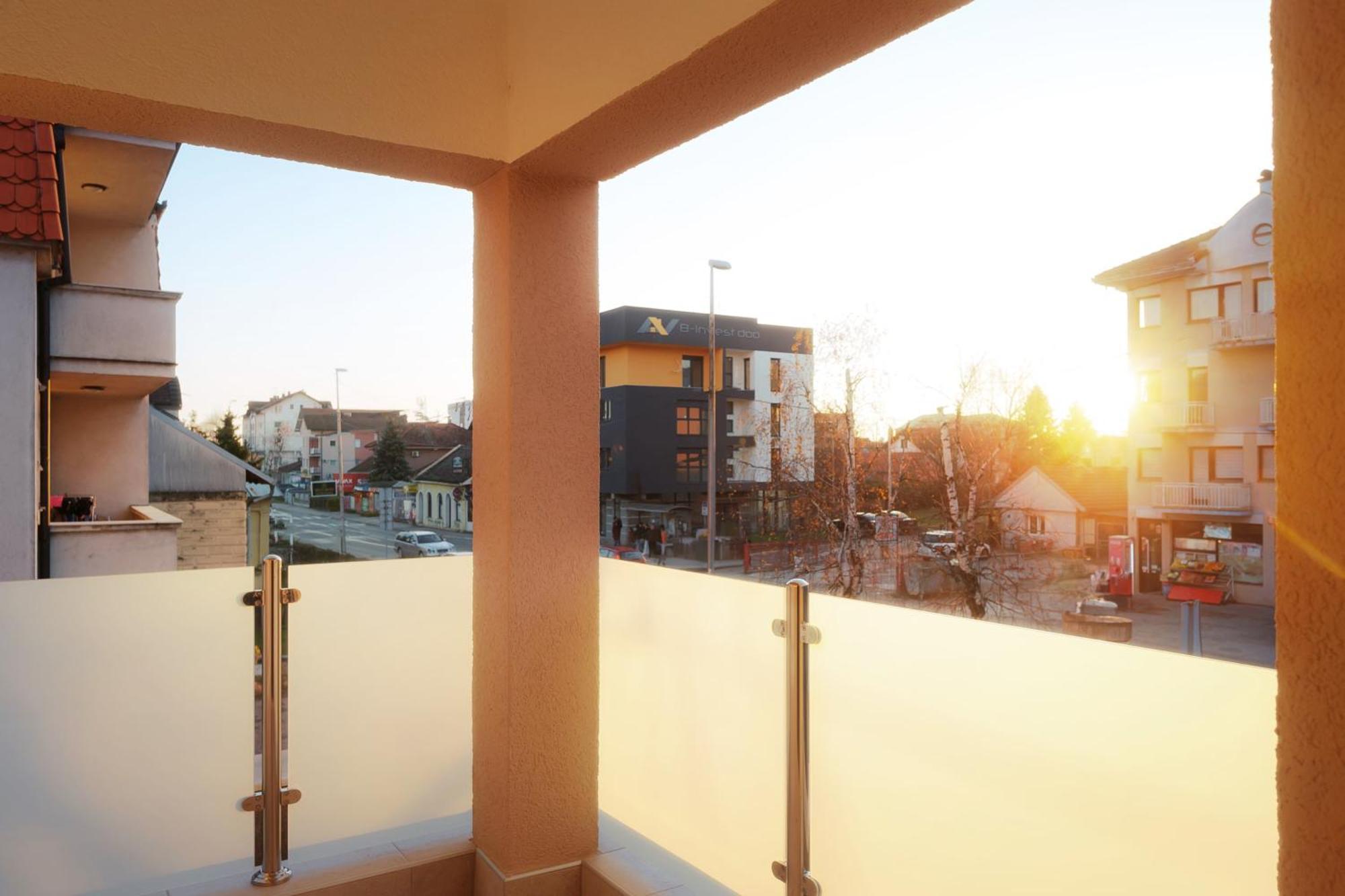 Nobel Apartmani Brcko Exterior photo
